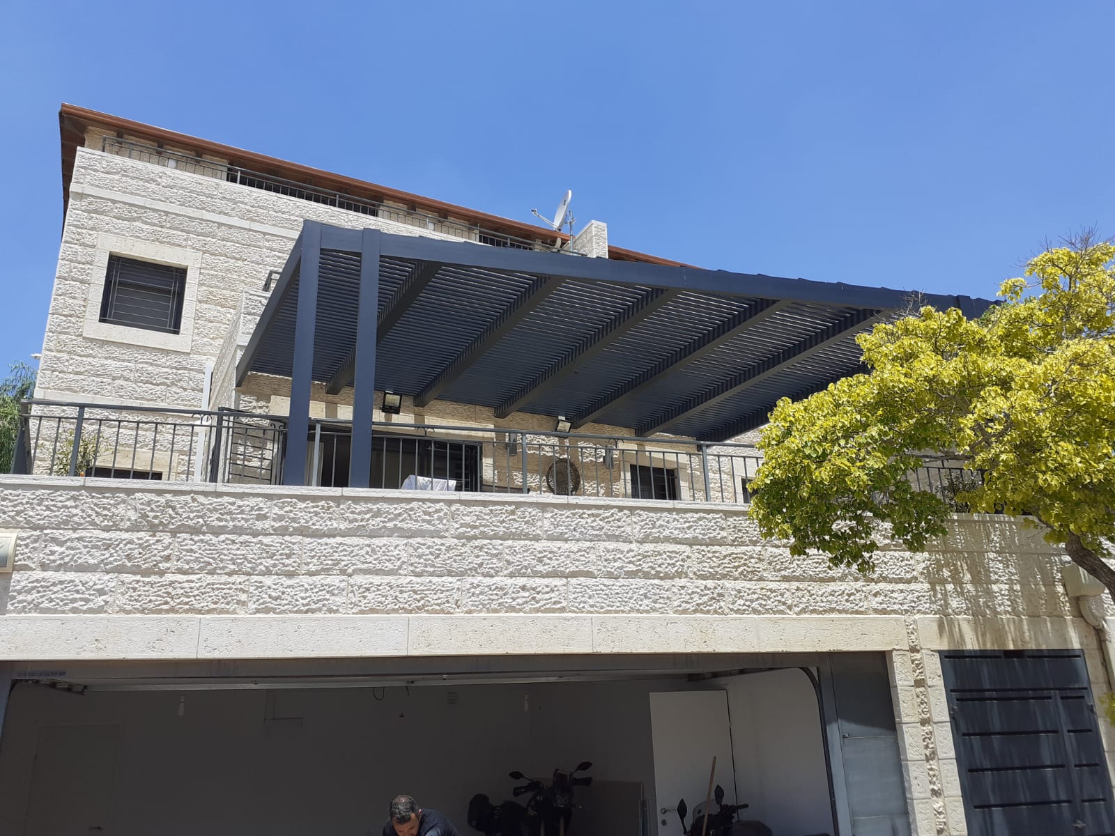 אילן אלבז